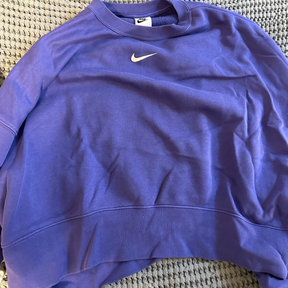 Womens Nike Purple Sweatshirt